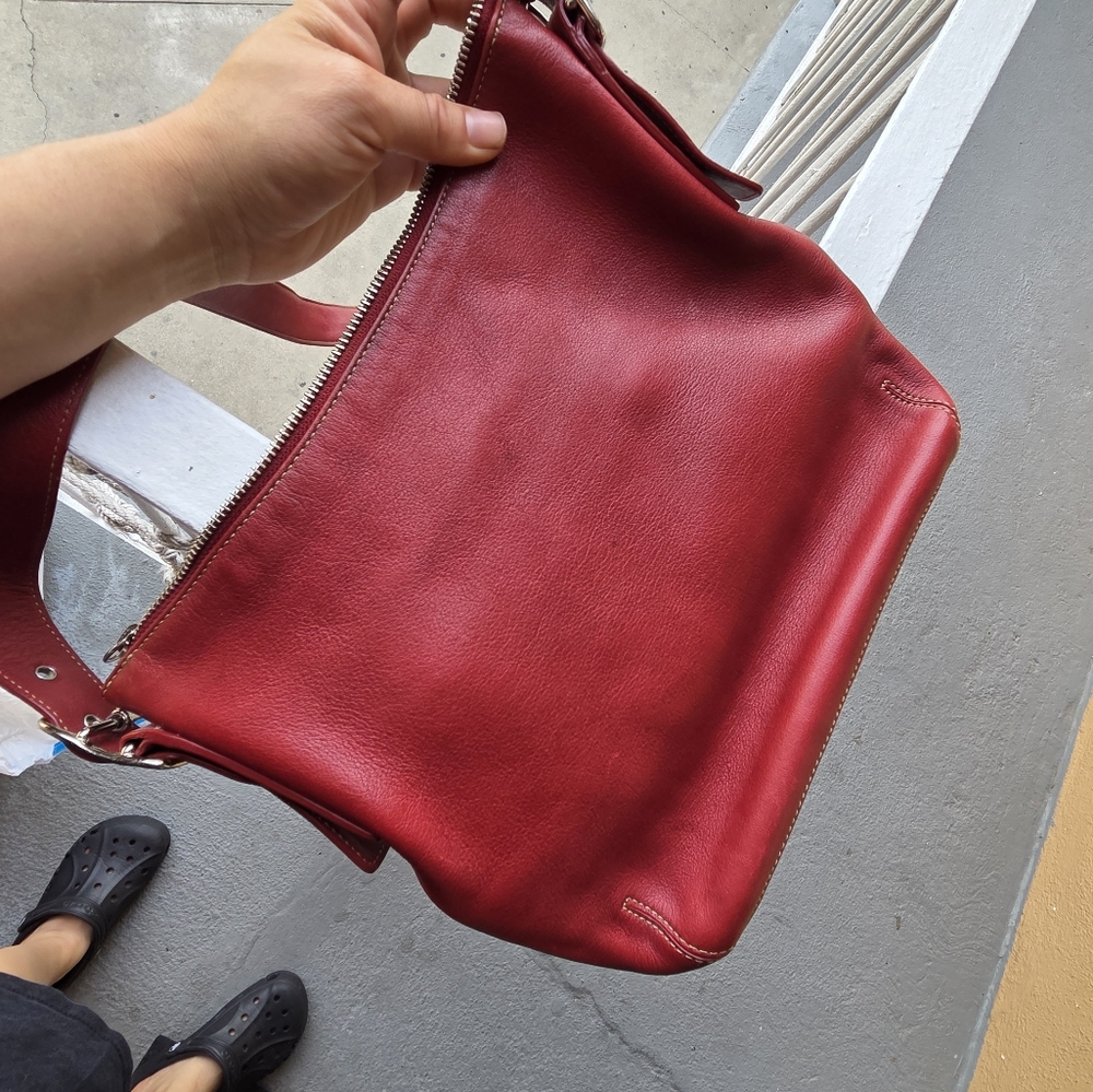 Coach Burgundy Leather Shoulder Bag - Picture 4 of 6